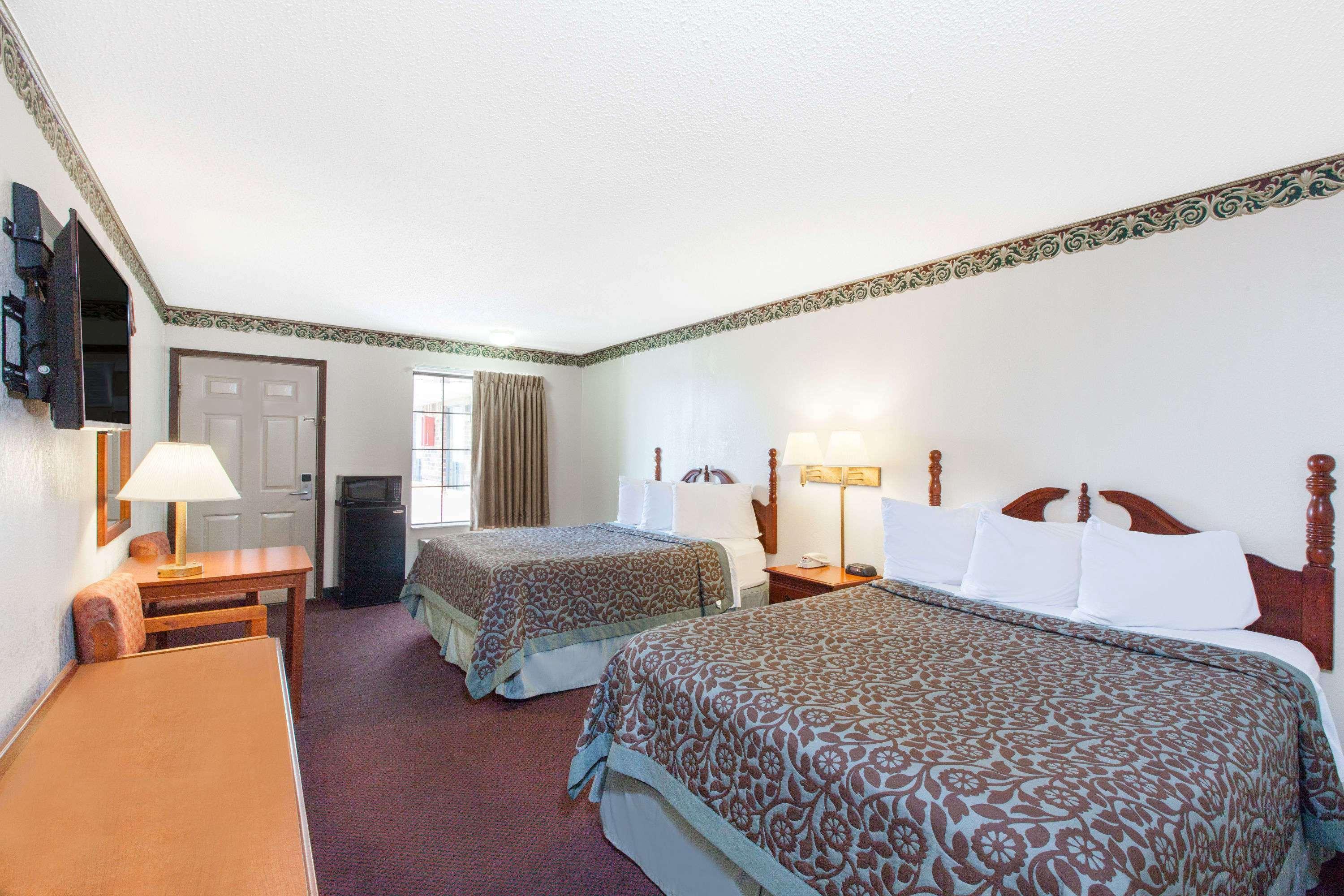 Days Inn By Wyndham Erick Exteriér fotografie
